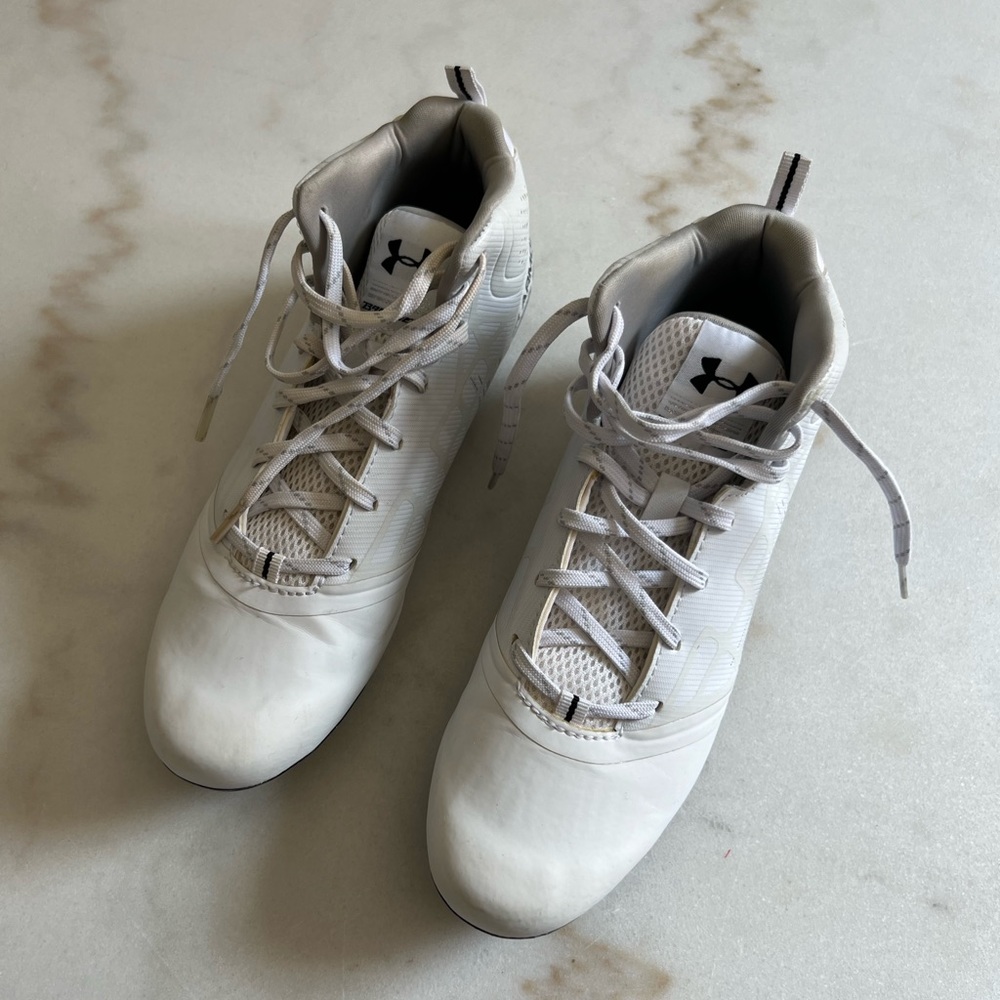 UNDER ARMOUR CLEATS